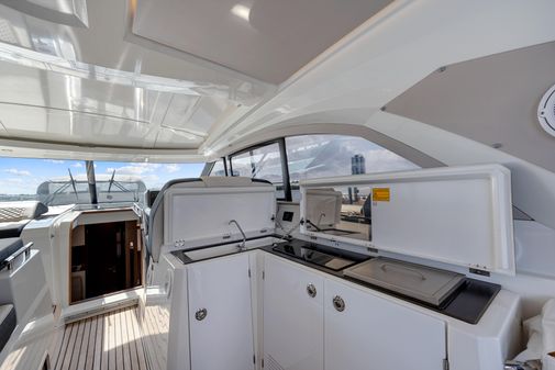 Jeanneau Leader 46 image