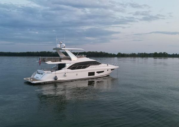 Azimut 66 image