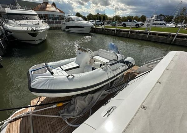 Azimut 66 image