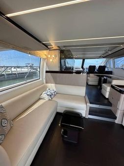 Azimut 66 image