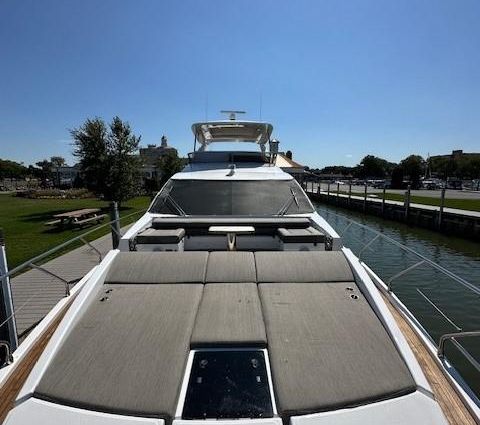 Azimut 66 image