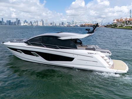 Sunseeker Predator 65 image