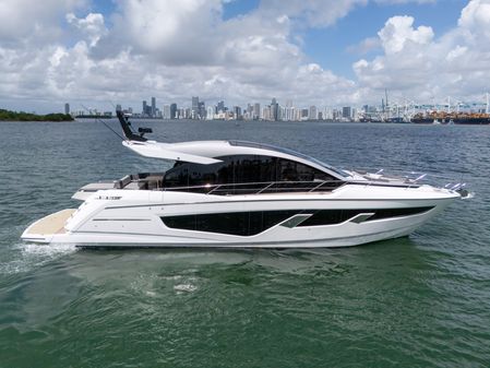 Sunseeker Predator 65 image