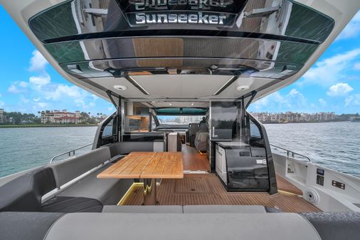 Sunseeker Predator 65 image