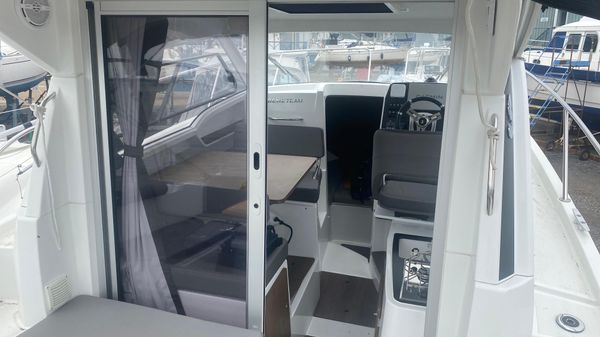 Beneteau Antares 8