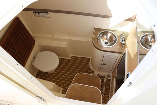 World Cat 320 DC image
