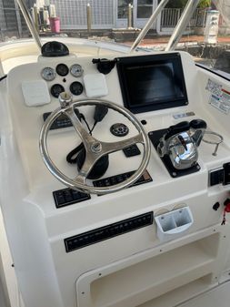 Pursuit 310 Center Console image