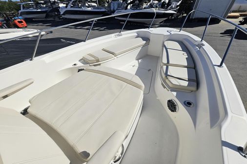 Boston Whaler 280 Dauntless image