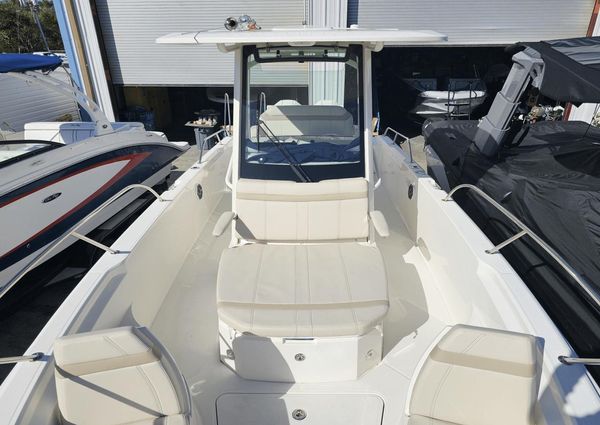 Boston Whaler 280 Dauntless image