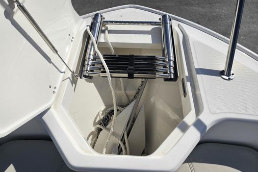 Boston Whaler 280 Dauntless image