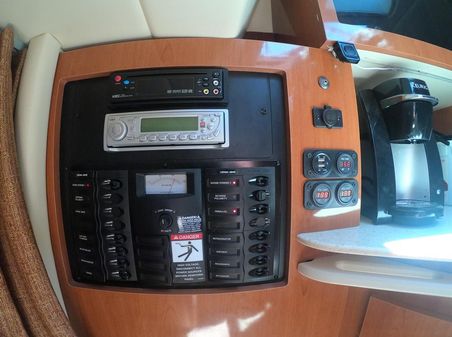 Maxum 2600-SE image