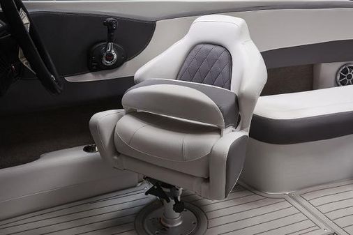 Crownline 240-SS image