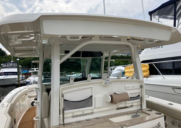 Boston Whaler 380 Outrage image