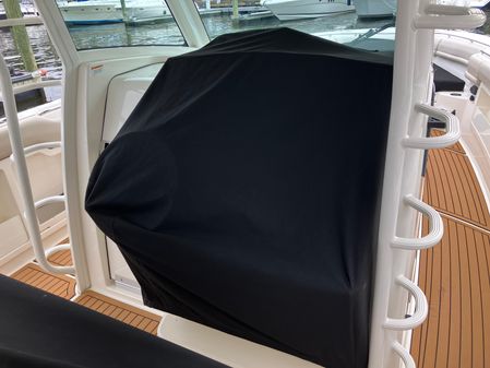 Boston Whaler 380 Outrage image