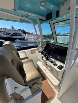 NauticStar 32 XS Offshore image