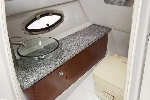 Crownline 260-SS image