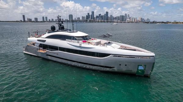 Columbus Yachts 40S HYBRID 