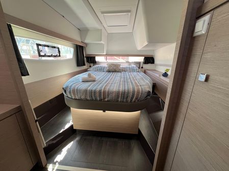 Fountaine Pajot Lucia 40 image