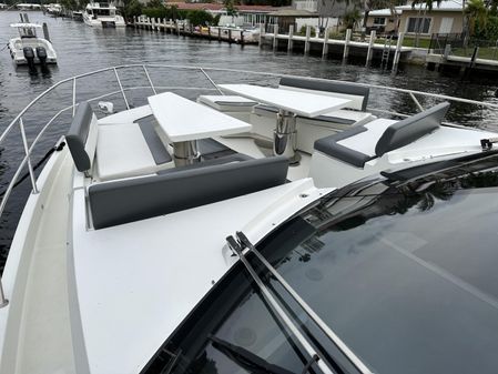 Galeon 650 Sky image