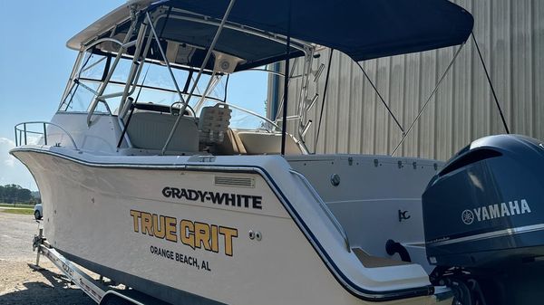 Grady-White 330 Express 