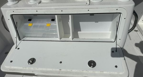 Century 3200 Center Console image