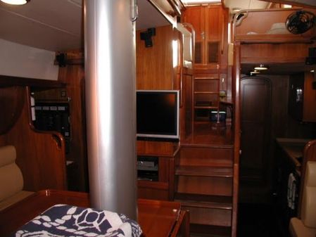 Tayana 460 Vancouver Pilothouse image