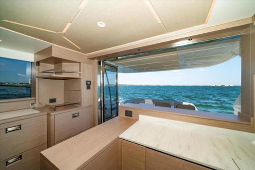 Sunseeker Manhattan 55 image