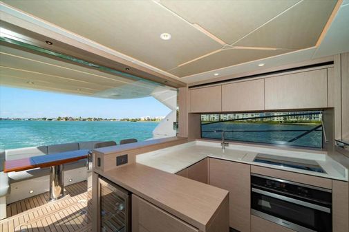 Sunseeker Manhattan 55 image