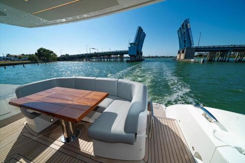 Sunseeker Manhattan 55 image