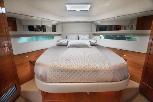 Riviera 43 Open Flybridge image