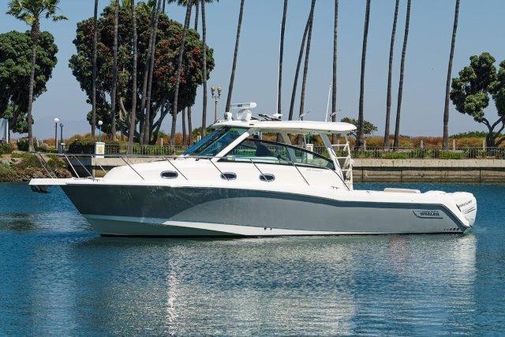 Boston Whaler 345 Conquest image