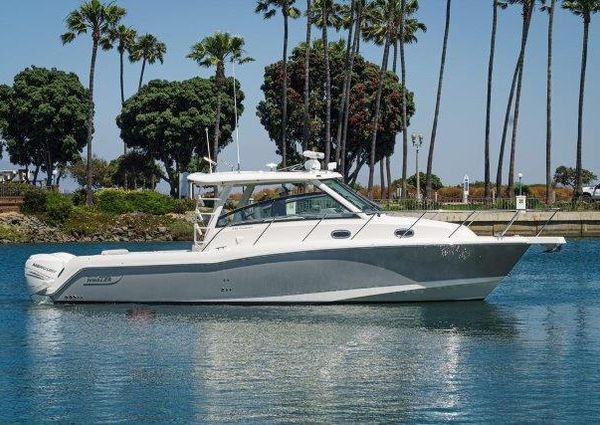 Boston Whaler 345 Conquest image