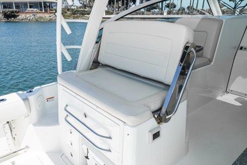 Boston Whaler 345 Conquest image