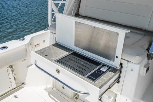 Boston Whaler 345 Conquest image