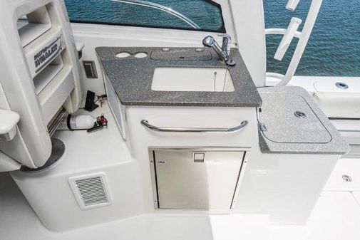 Boston Whaler 345 Conquest image