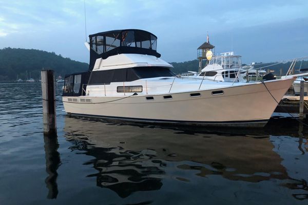 Bayliner 3888-MOTORYACHT - main image