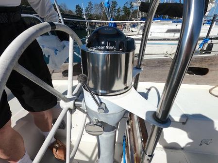 Ranger 33 image