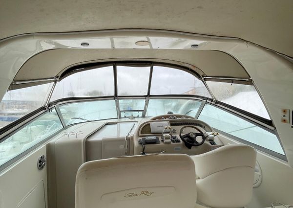 Sea Ray 310 Sundancer image