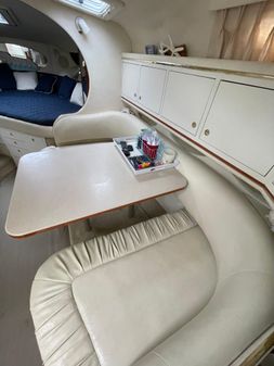 Sea Ray 310 Sundancer image