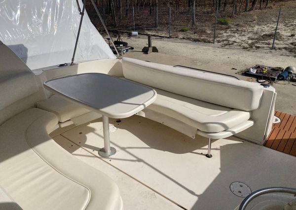 Sea Ray 310 Sundancer image