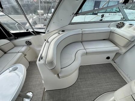 Rinker 342 Fiesta Vee image