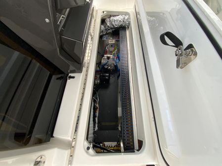 Pursuit S428-SPORT image