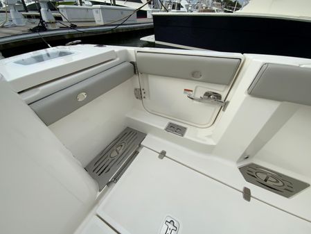 Pursuit S428-SPORT image