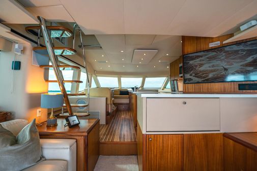 Hatteras 60 Motor Yacht image