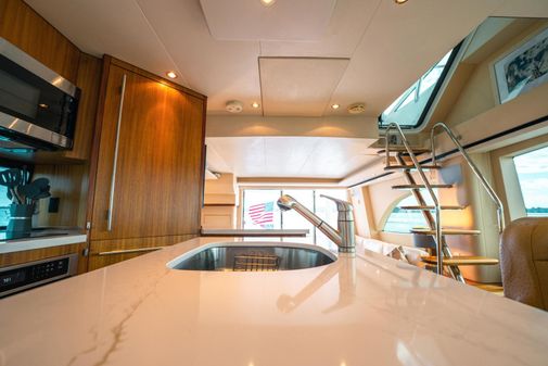 Hatteras 60 Motor Yacht image