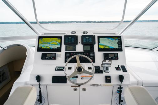 Hatteras 60 Motor Yacht image