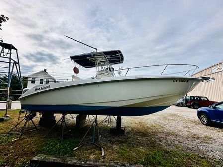 Boston-whaler 270-OUTRAGE image