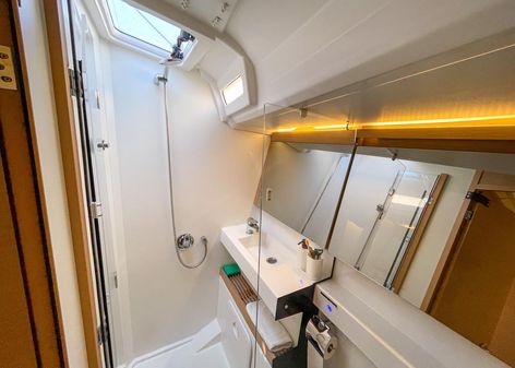 Jeanneau Sun Odyssey 440 image