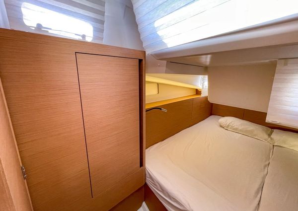 Jeanneau Sun Odyssey 440 image