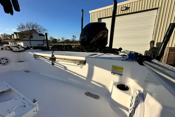 Sportsman Tournament 234 Bay Boat image